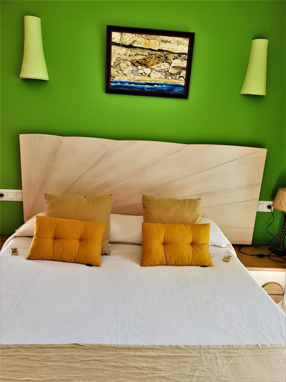 Hotel Calas 2*