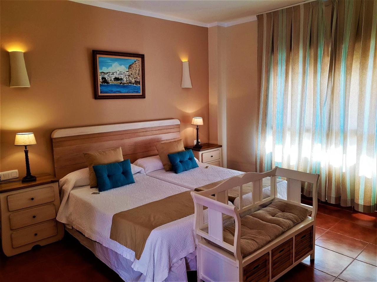 Calas Hotel 2*