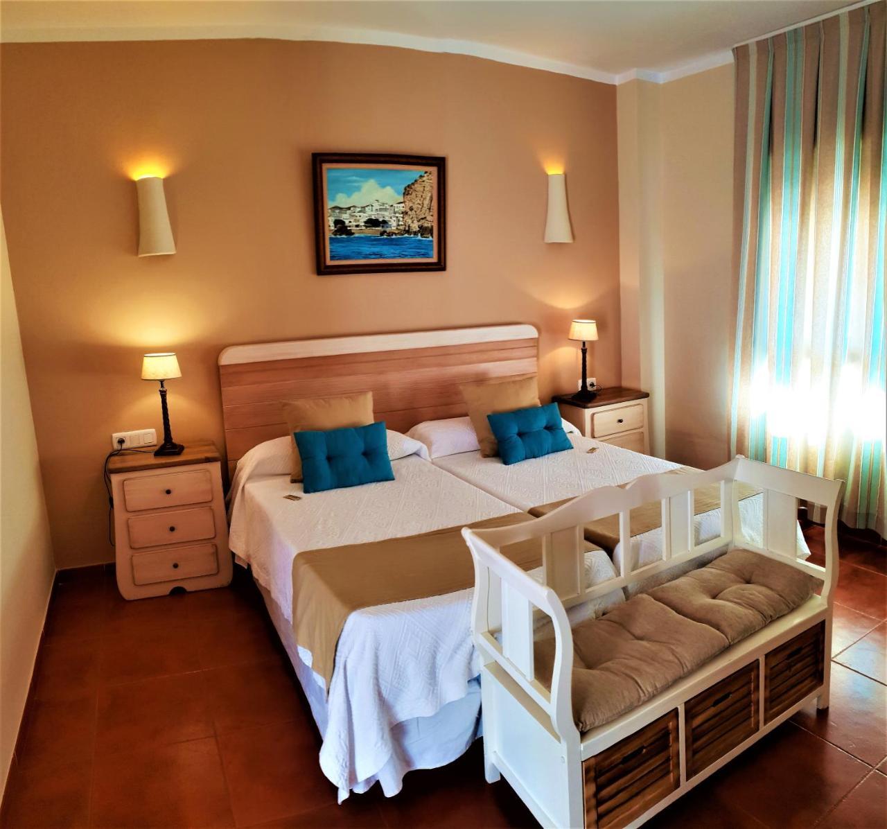 Calas Hotel Agua Amarga (Almeria)